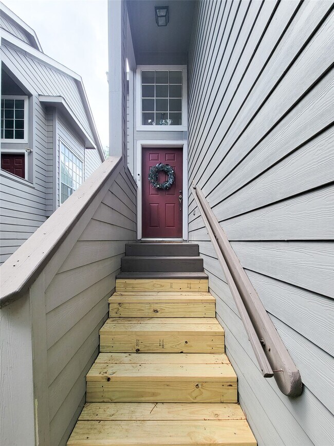 Foto del edificio - 42 Wineberry Pl