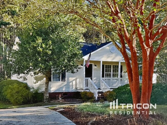 Building Photo - 139 Creekside Dr