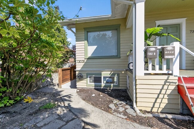 Building Photo - 7302b 14th Ave NW