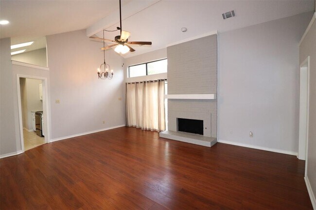 Building Photo - 3705 Taurus Dr