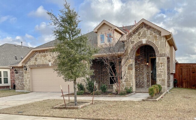 Building Photo - 1205 Roadrunner Dr