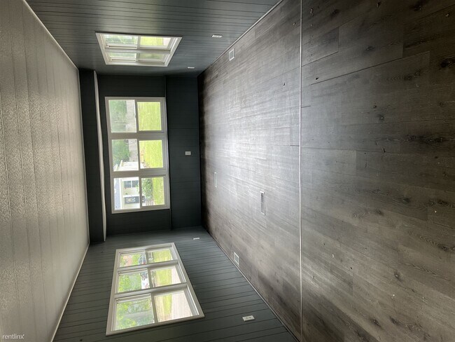 Foto del edificio - 2 br, 1 bath Mobile Home - 414 Russell St