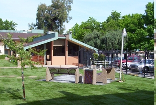 Building Photo - Fountain West Apartments