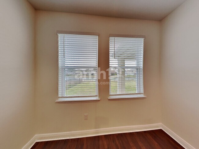 Building Photo - 6318 Emerald Hls Wy