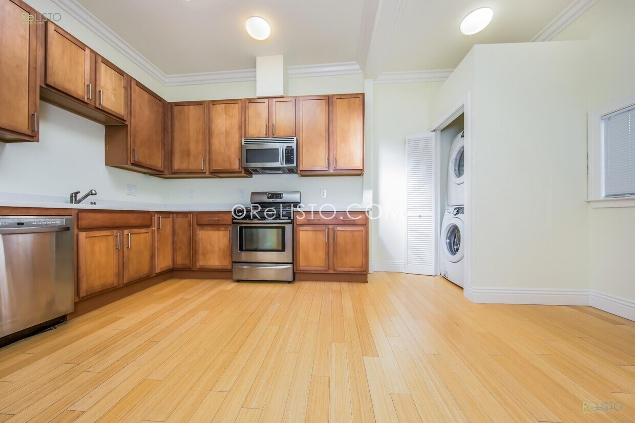 Primary Photo - 634 20th St