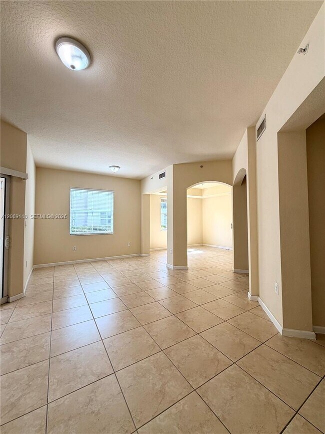 Foto del edificio - 11603 NW 89th St
