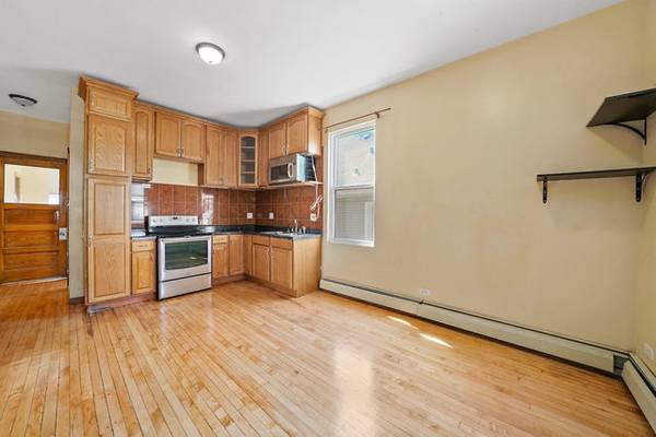 Foto principal - 4436 S Washtenaw Ave