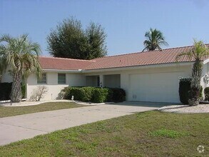 Building Photo - 910 Santa Brigida Ct