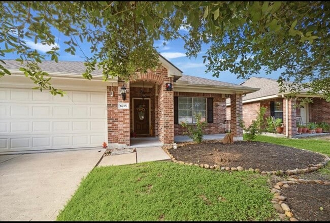 Building Photo - 6715 Rockwall Trail Dr