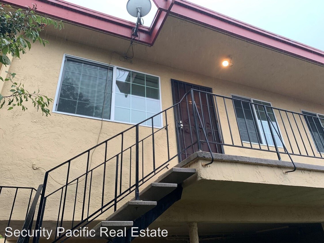 Foto principal - 939 S 45th St