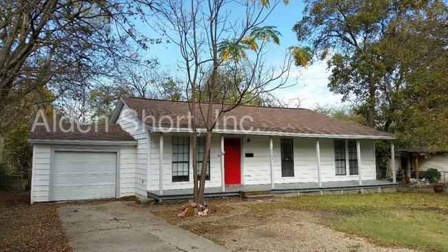 Building Photo - 8503 Ricardo Dr