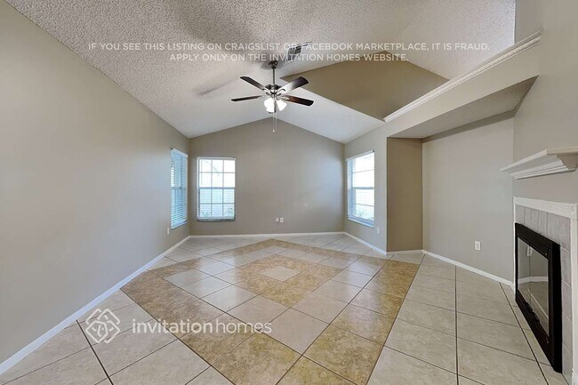 Foto del edificio - 1410 High Knoll Dr