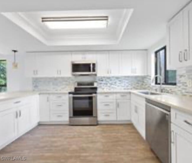 Building Photo - 4610 Chantelle Dr