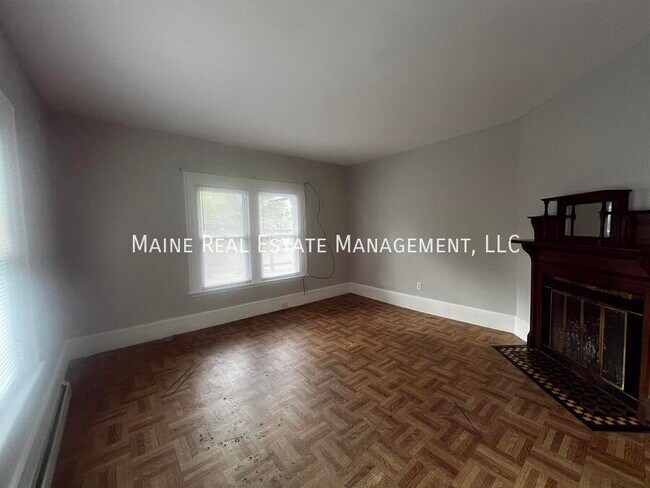 Foto del edificio - 36 Third St Apt.-5