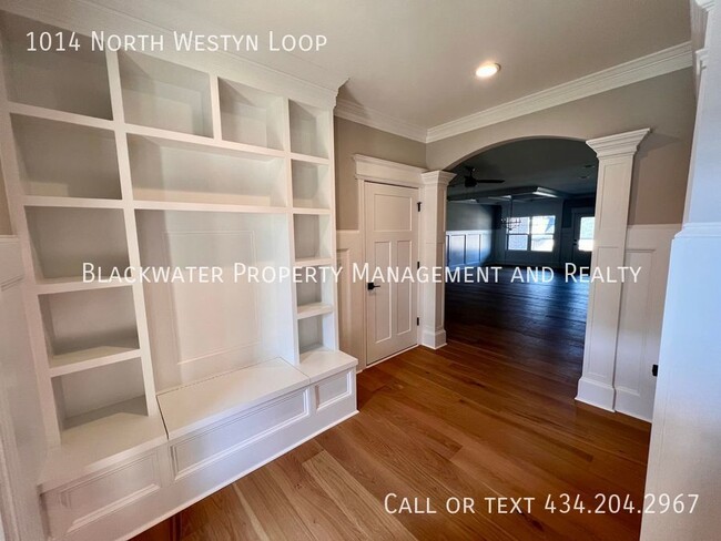 Foto del edificio - 3 Bedroom Townhome in Westyn Village!