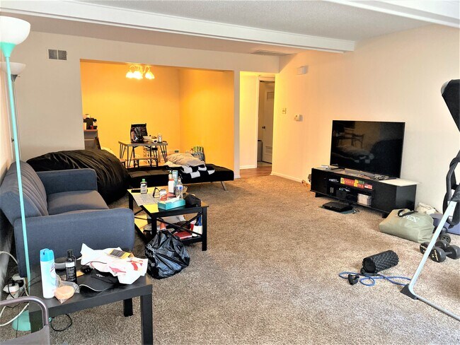 Foto del edificio - 11 Arrowwood Ln