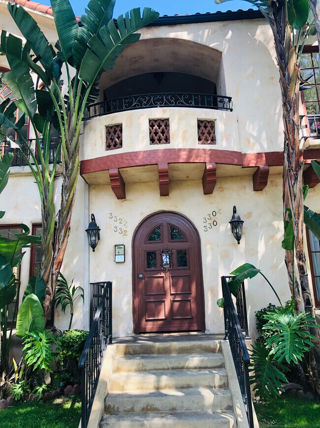 Foto del edificio - 332 N Orange Grove Ave