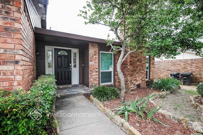 Building Photo - 7304 Catbrier Ct