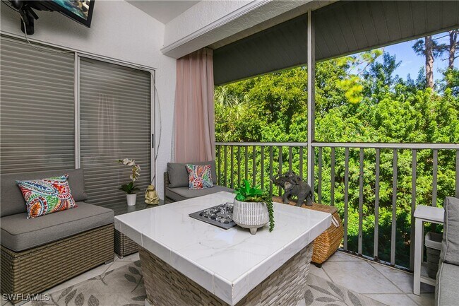 Foto del edificio - 3920 Leeward Passage Ct