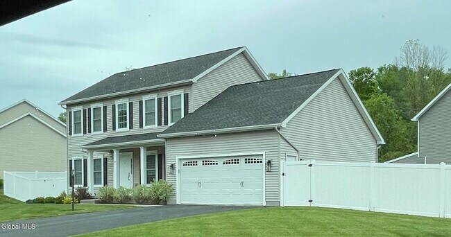 Foto del edificio - 10 Swatling Dr