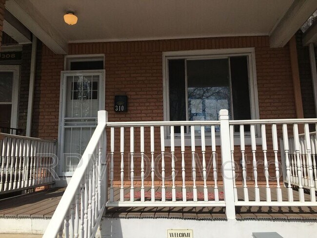 Foto del edificio - 310 Rhode Island Ave NE
