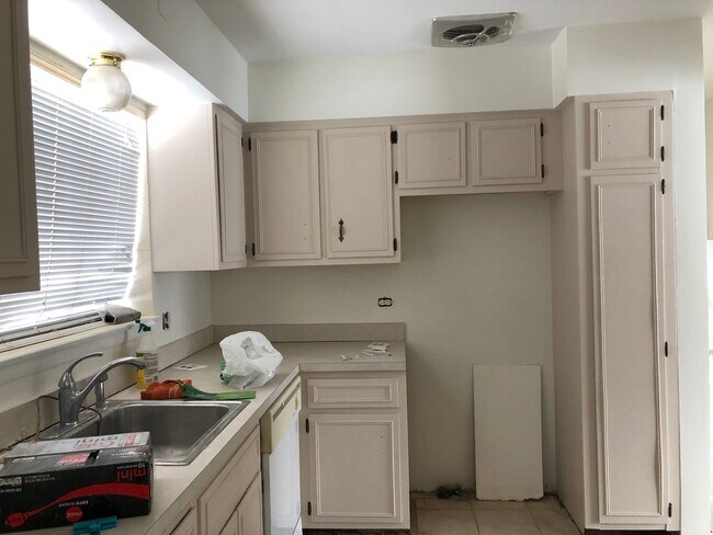 Foto del edificio - 331 Maple St