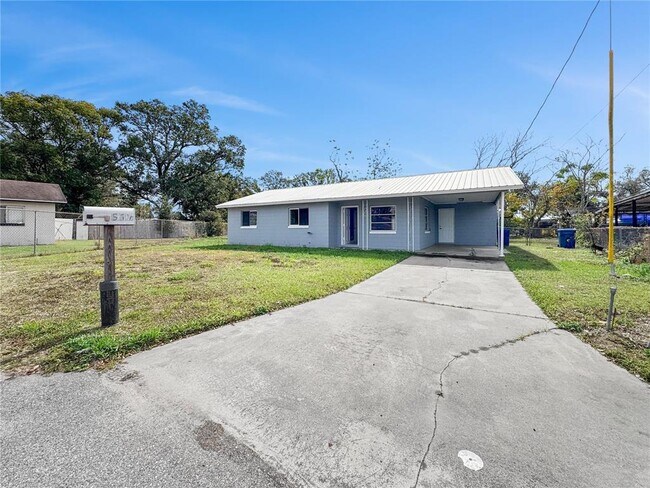Foto del edificio - 517 3rd Ct SW