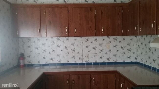 Foto del edificio - 3 br, 2 bath Mobile Home - 312 Drew Ave