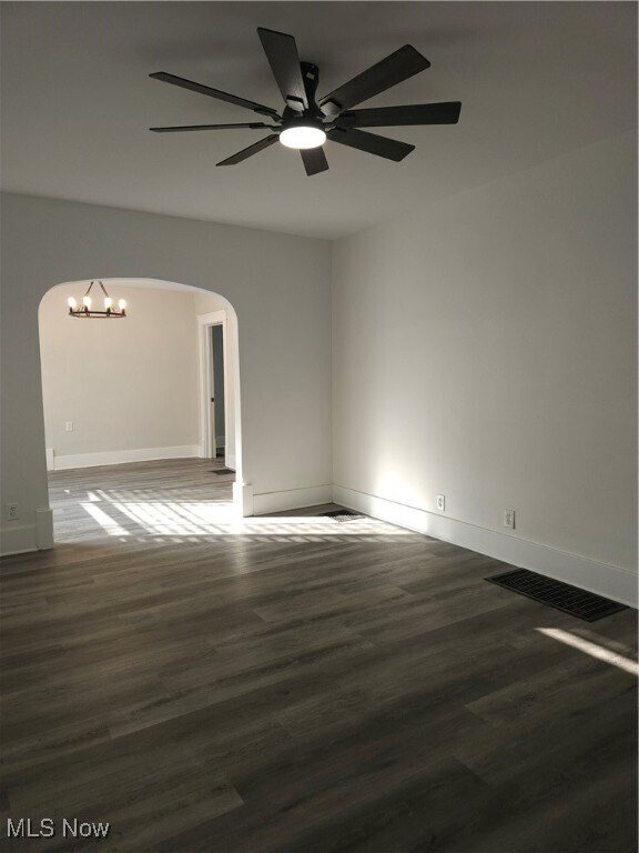 Foto del edificio - 1046 Linden Ave