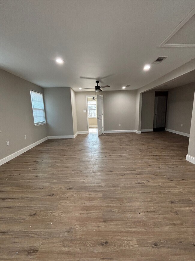 Foto del edificio - 4106 Darby St