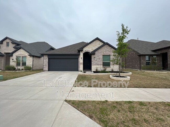 Building Photo - 4812 Carmel Valley Dr