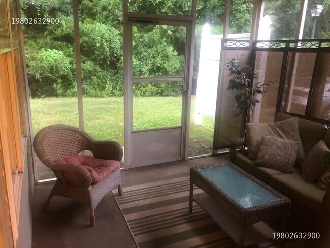 Foto del edificio - 16659 Commons Creek Dr