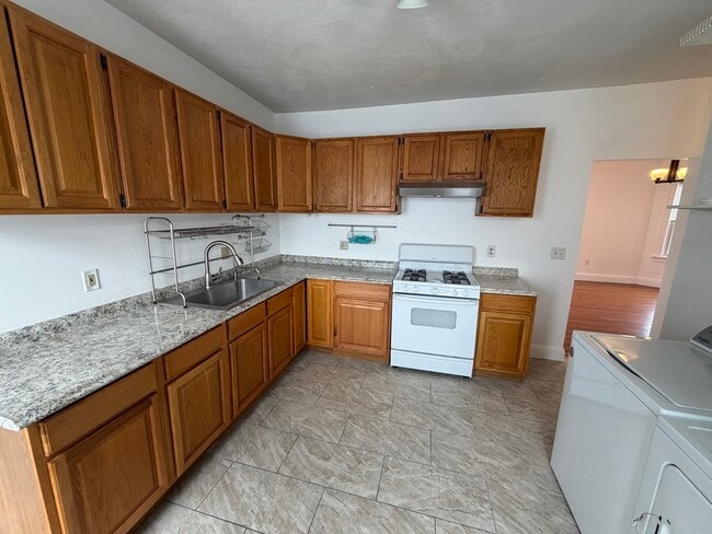 Photo - 44 Francis St Apartment