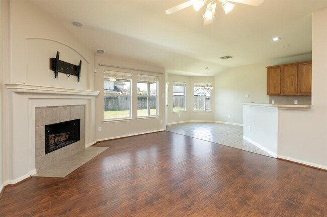 Foto del edificio - 9502 Mustang Park Ct