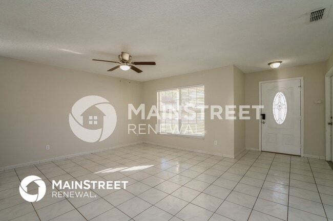 Building Photo - 3740 Dartford Dr