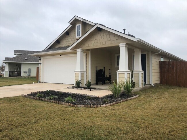 Foto del edificio - 236 Trailside Ln