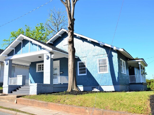 Foto del edificio - 240 Hydrick St