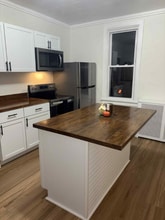 Building Photo - 938 Wood St Building Photo - 938 Wood St