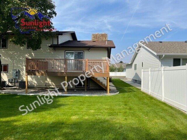 Foto del edificio - "Spacious 3-Bed, 2-Bath Duplex in Prime Billings Location – 1500 Sq Ft of Comfort!"