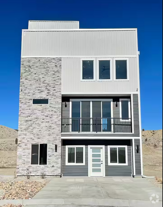 Building Photo - 1875 E 880 N