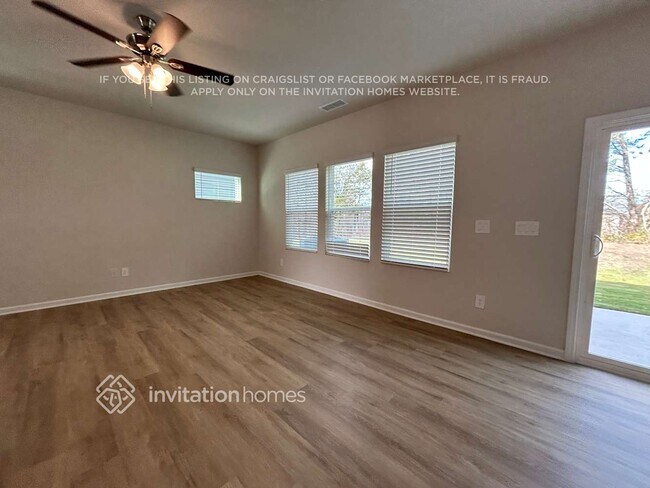 Foto del edificio - 2269 Cherry Crk Rd