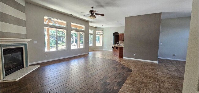 Building Photo - 2203 N Carson Ct