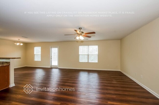 Foto del edificio - 5934 Timbertop Ln
