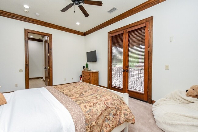 Foto del edificio - 10 Player Pond Pl