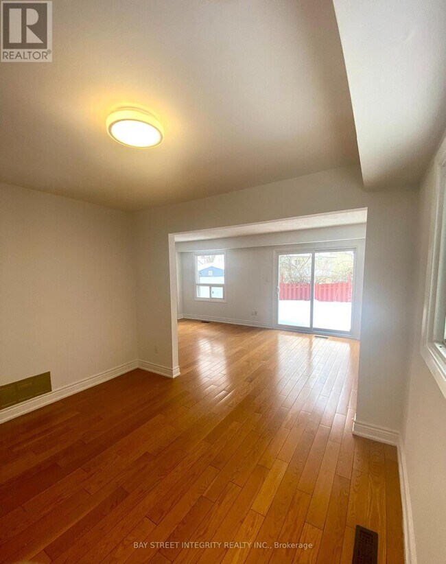 Building Photo - 200 Placentia Blvd