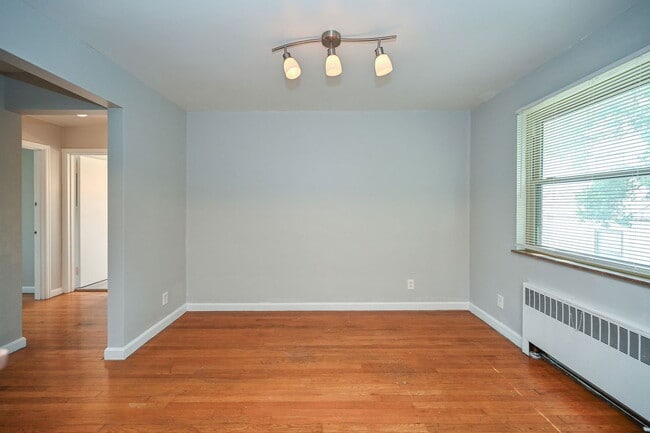 Photo - 203 Loraine Ave Apartment