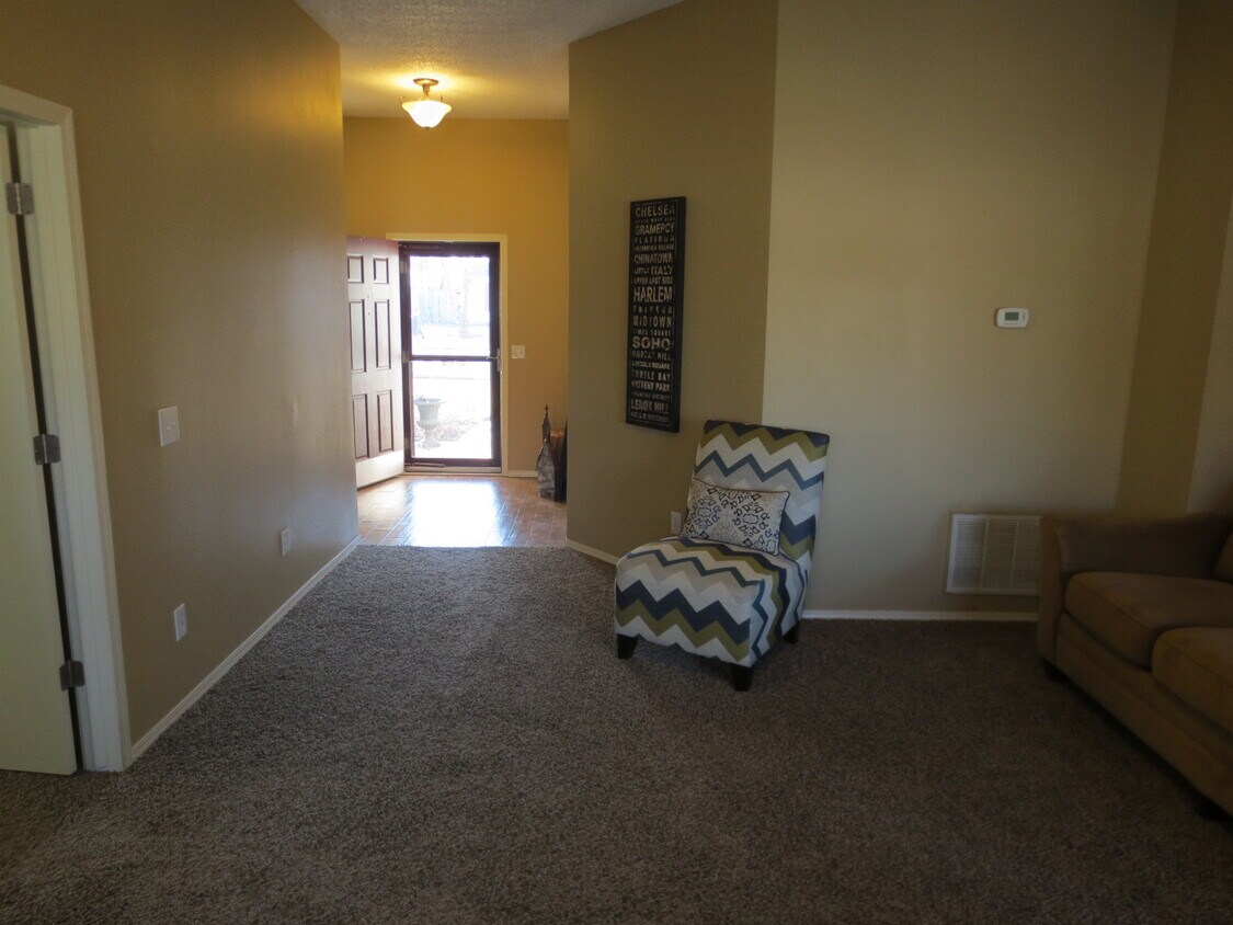 711 Crystal Street, Lowell, AR 72745 House Rental in Lowell, AR