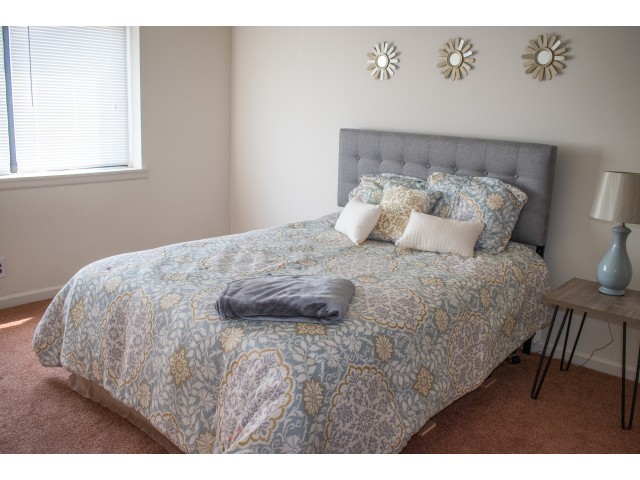 Sample Bedroom - Winslow House Apartments