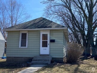 Building Photo - 1458 Almond Ave
