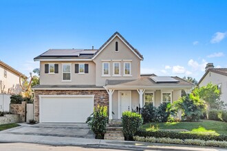 Building Photo - 241 Via Sedona